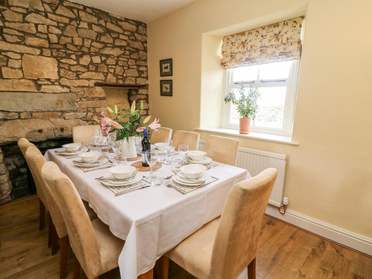 Waingate Cottage Cark ภายนอก รูปภาพ